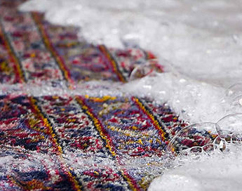 خدمات تخصصی قالیشویی در قالیشویی اصفهان